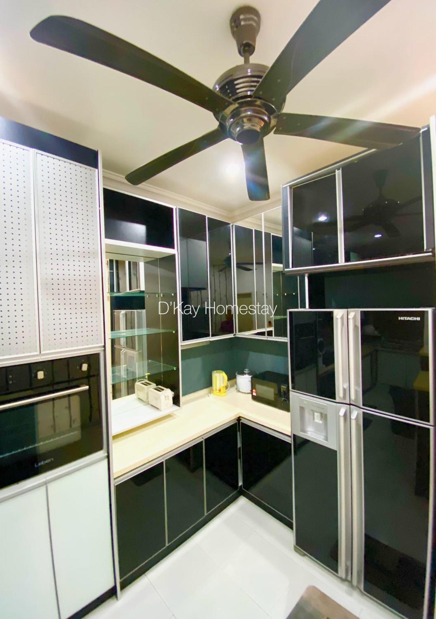 4 Bedrooms Homestay, Fully Aircond In Sendayan By D'Kay Homes I 10-15 Pax Seremban Bagian luar foto